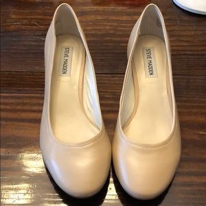 Steve Madden chunky heel low pumps